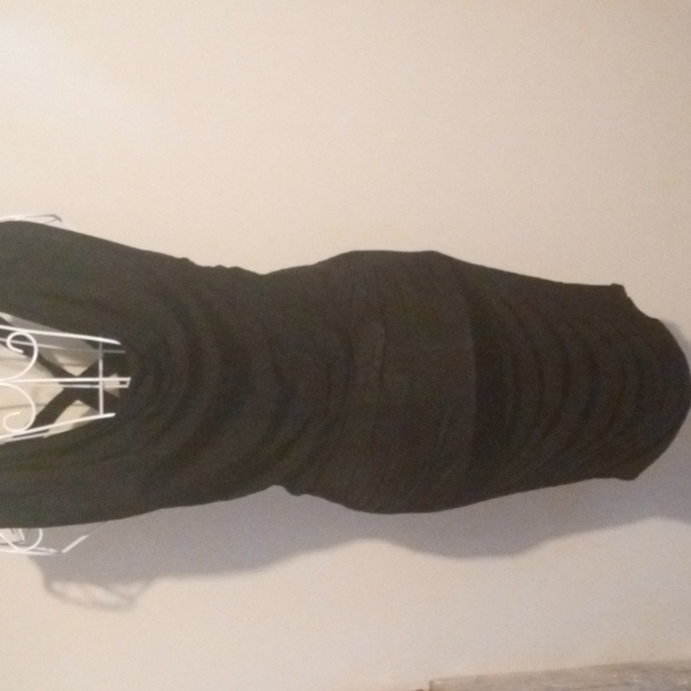GUESS LOS ANGELES LITTLE BLACK DRESS BODYCON SIZE MEDIUM BLACK